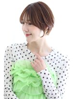 リン(Rin)&nbsp;小顔◎くびれショート×ブラウンベージュ 30代40代50代