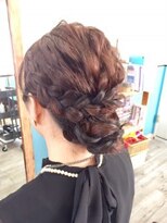 ロカット サロン(Roquat Salon)&nbsp;編み込みロングなみアレンジ【ヘアセット　立川/立川南　浴衣】