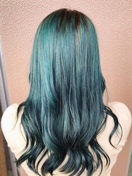 ラピッシュ Lapish桜田店 〈ラピッシュ桜田店〉韓国風ネビージュカラー毛先カール