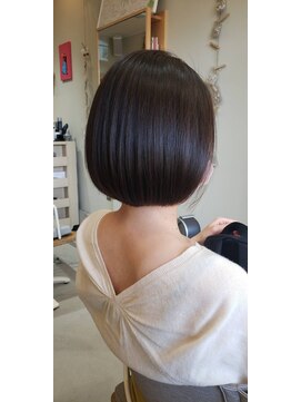 リト(Lit) 【大人かわいい】ミニボブ 切りっぱなし ボブ 小顔