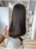 色持ち抜群！赤みのないブラウン／ツヤ髪