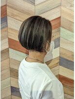 ヘアートゥリース(hair trees) ハイライト☆シルバーアッシュ