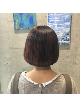 リュネッツ(lunettes) 【色味を楽しむ白髪活かし】ボブ×ハイライトピンクカラー