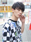 エアーマッシュ_波巻き束感ショートツーブロックマッシュ_49120