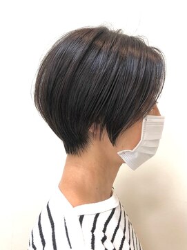 テルミークリニカルデザイン 北千里 30代40代50代ショートカット襟足短め丸みショート