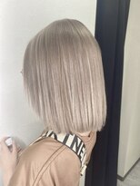 リアル(REAL) White grayge ブリーチ/髪質改善/レイヤーカット/インナーカラー