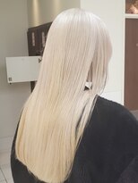 トニーアンドガイニイガタ(TONI&GUY NIIGATA) ホワイトブロンドカラー