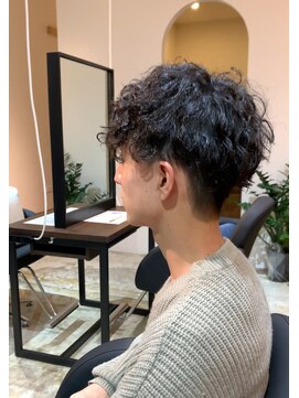 ワンネス(ONENESS) スパイラルパーマ