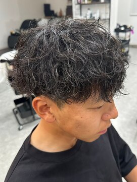 フゥ 宇都宮(FeU) 波巻きパーマメンズパーマメンズヘアツーブロックツイストパーマ