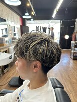 ツイン&nbsp;スパイラル/メンズパーマ/メッシュ