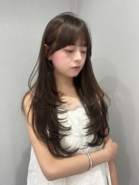 ボタン シブヤ(VOTAN SHIBUYA) レイヤーカット/ベージュカラー/オリーブ/透明感カラー/顔周り