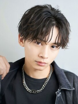 アイトーキョー 渋谷(AI TOKYO) ツイストシャドウパーマ×センターパート