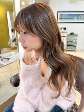 ビーチ(BEACH) 大人ガーリー似合わせカット ミディアムレイヤーカット 韓国