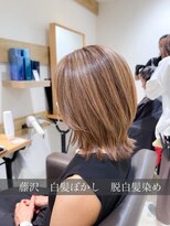 ステラバイケンジ 藤沢(STELLA by KENJE)&nbsp;白髪ぼかしハイライトカラー30代40代50代ブルーグレージュ