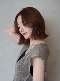 顔周りレイヤーカットくびれヘアミルクティーベージュカラー韓国