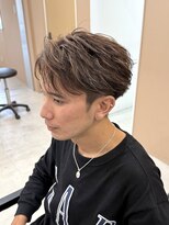 ジジ インターパーク 宇都宮(Gigi) ハイライトと短髪の相性は抜群!