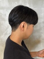 キリ 逗子(kiri) 逗子葉山ツーブロックショートメンズカットマンズマッシュ眉R130