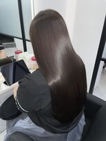 アオトーキョー 北千住(ao.tokyo)&nbsp;自然な艶髪を叶えるメテオ縮毛矯正
