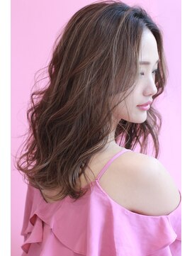 アドール(ADOR) ゆるふわレイヤー ADOR TSUYOSHI