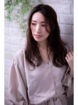 ヘアーアートシフォン 池袋西口店(Hair art chiffon) ヘルシーレイヤーセンターパート3Dカラー耳かけナチュラルボブ