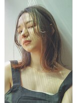 ハイジア(hygea)&nbsp;[hygea]インナーカラーと大人可愛いスイングボブ[薬院/警固]