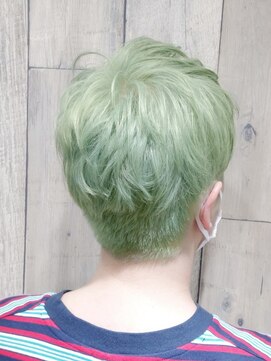 トムキャット(TOM CAT) ショート ケアブリーチイエローグリーン