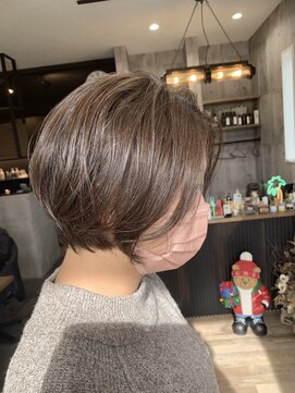 ハク(haku) [吉原勇気]くすみブラウンくすみカラーモカブラウンショートヘア