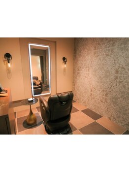 人目を気にせずゆっくりとした時間を過ごせる完全個室サロン♪個室で全て完結◎自分だけのご褒美timeを♪