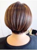 20代30代40代ハイライトアッシュベージュ立体感ショートボブ