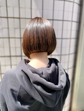 シュク 高円寺(SYUK) SYUK kazu 【高円寺 顔まわりカット 髪質改善 ハイライト 】