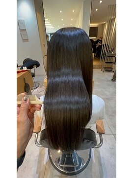 ジーナ 船橋(Zina) 髪質改善＊ロングレイヤーグレーベージュ＊美髪【Zina船橋】