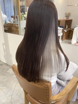 マロウ(mallow) 《花屋併設》10代20代　インナーカラー　グレー