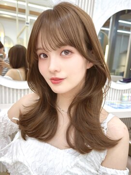 アフロートリノ(AFLOAT Leino) 大人可愛い韓国くびれヘア レイヤーカット 似合わせ顔まわり