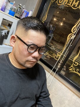 バッドバーバー 蒲田店(BAD BARBER) フェザーアップ/スキンフェード