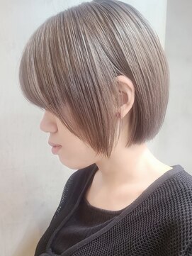 エリマ 武蔵小杉(elima) グレージュ/ミルクティーベージュ/ミニボブ/イルミナカラー