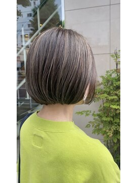 エンタリティリット(entality lit) お白髪ぼかしハイライト