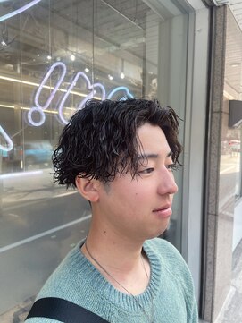 メンズサロン キング 梅田店(Men’s salon K!ng) 波巻きツイストスパイラルパーマ/フェザーパーマ/眉毛/メンズ