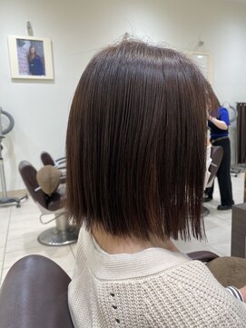 プランタンシエル(printemps CIEL) 外ハネ☆切りっぱなしボブ