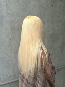 キャパ(CAPA) ハイトーンブリーチ×レイヤーカット(茅ヶ崎/20代/韓国ヘア)