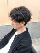 ニアウ 伊勢崎連取店(Niau)&nbsp;MEN’S HAIR/波巻きツイストスパイラル/リバースセンターパート