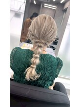 Q.早朝のヘアセットしてもらいたいんですが可能ですか？[名古屋駅/髪質改善/縮毛矯正/レイヤーカット]