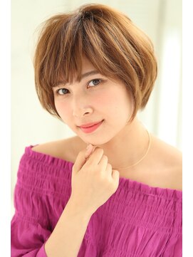 シェール(cher) ショートボブ