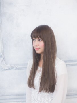 レイア(Leia) リッチなAラインストレートロング