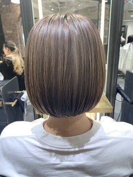 ミンクス 原宿店(MINX) フェミニンボブ、ことりベージュ、アッシュベージュ