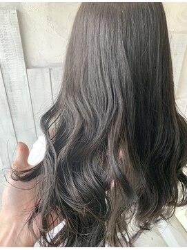 カカフロントオブザミラー(KaKa front of the mirror) 暗透け髪グレージュ