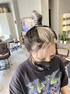 ダニーコウベ(Danny kobe) スカンク