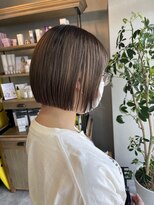 ラテ ヘア リリィ(latte hair lily)&nbsp;大人可愛い/ミニボブ