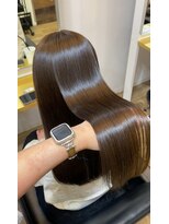 イオエ(ioe)&nbsp;黒髪/ボブルフ/ネビージュ/小顔/ワンレン/髪質改善/グレージュ