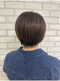 束感ショートボブ