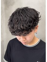 スイッチ(men's SWITCH)&nbsp;大分メンズ波巻きスパイラルパーママッシュ刈り上げショート